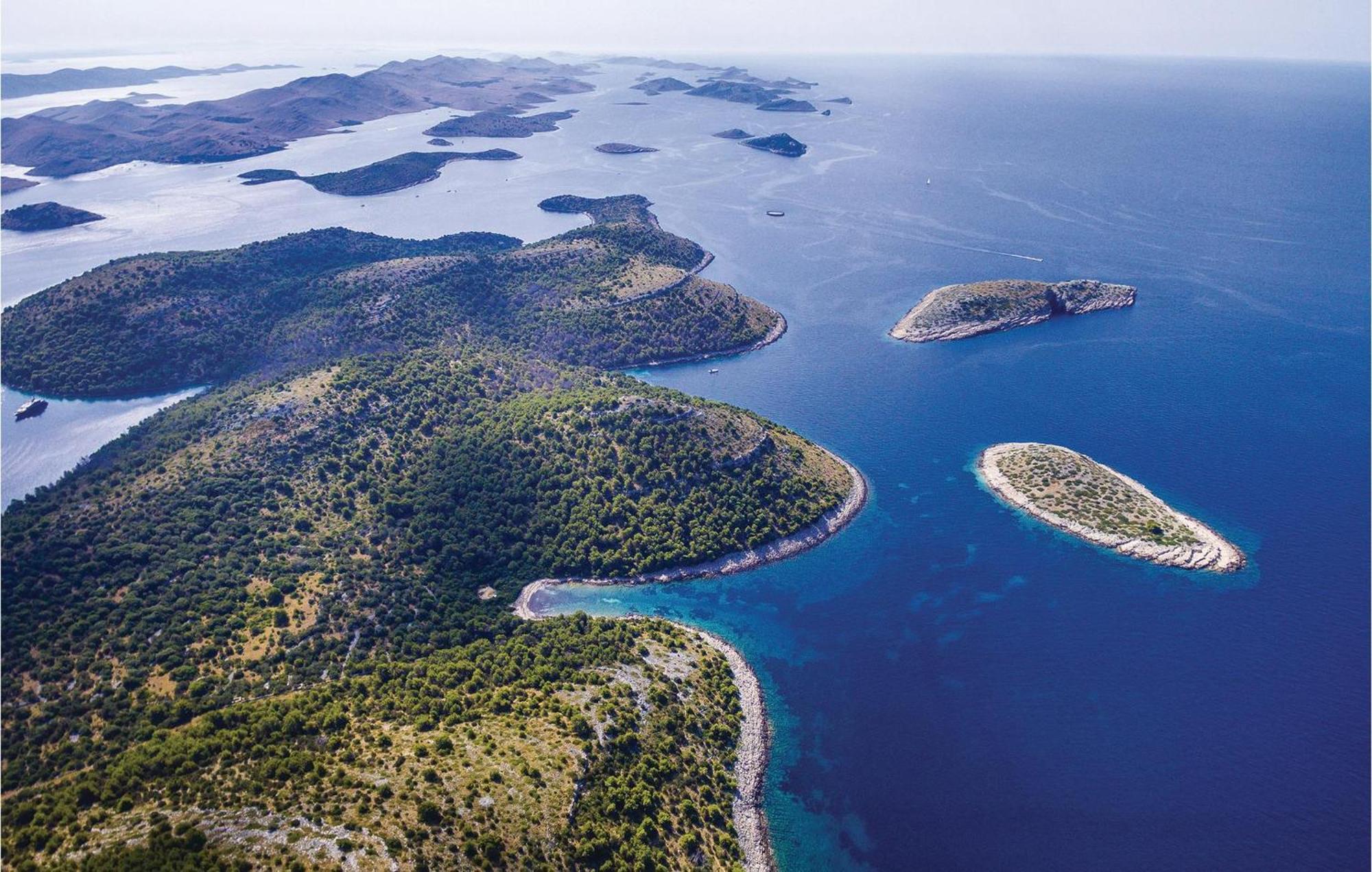 Amazing Home In Kornati With House Sea View Vrulje  Екстер'єр фото