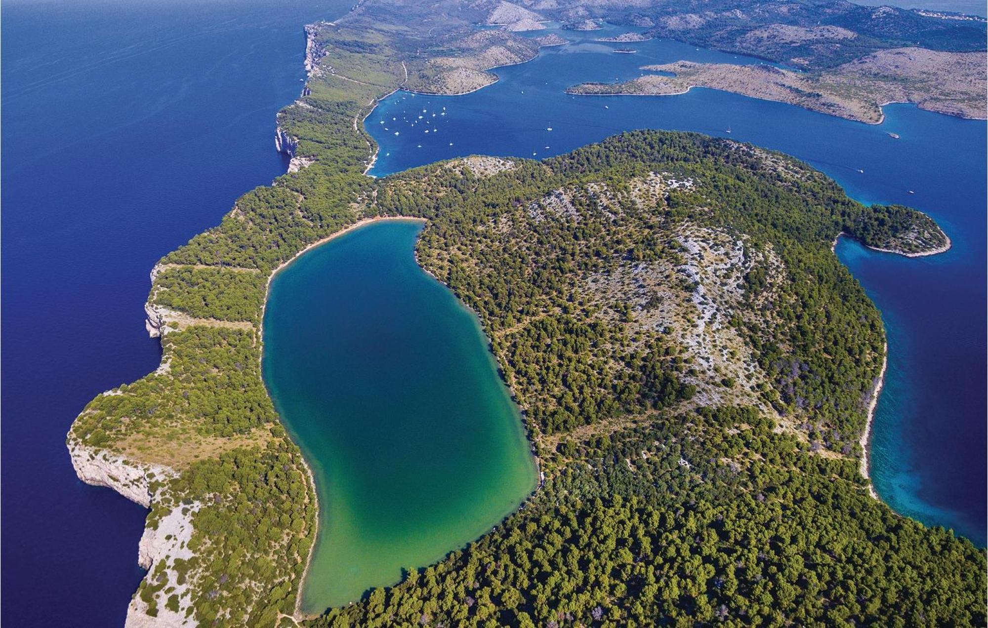 Amazing Home In Kornati With House Sea View Vrulje  Екстер'єр фото