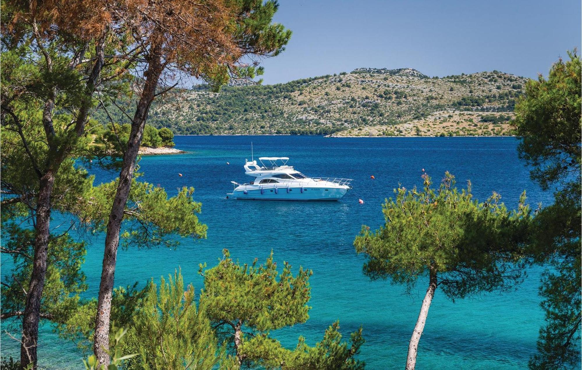 Amazing Home In Kornati With House Sea View Vrulje  Екстер'єр фото